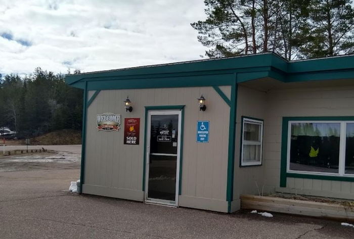 Beekers Grub and Lodging (Corner Cafe & Motel ) - Web Listing